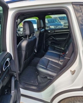 Porsche Cayenne II SUV 4.2 V8 382KM 2014 Porsche Cayenne S 4.2 Pneumatyka BOSE Panorama Kamera 4.1 Diesel 382KM, zdjęcie 13