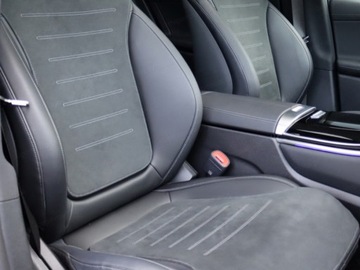 Mercedes GLC C254/X254 2025 GLC Coupe 220 d 4-Matic AMG Line 2.0 (197KM) 2025, zdjęcie 3