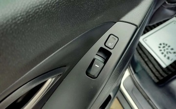 Hyundai ix35 SUV Facelifting 1.7 CRDi 115KM 2014 Hyundai ix35 PREMIUM Navi Kamera Cofania Pol Skora OPLACONY 1.7 Diesel, zdjęcie 18