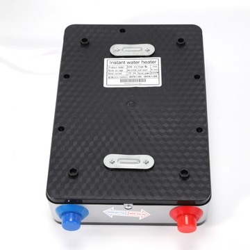 Проточный водонагреватель мощностью 6500Вт.