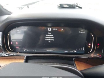 Jeep Wagoneer II 2022 Jeep Grand Wagoneer Series III 2022 6.4 Benzyna 471KM, zdjęcie 10