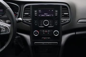 Renault Megane IV Grandtour 1.3 TCe 115 FAP 115KM 2019 Renault Megane 1.3 TCe, Salon Polska, zdjęcie 12