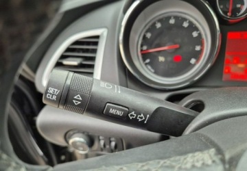 Opel Astra J GTC 1.4 Turbo ECOTEC 120KM 2015 Opel Astra NaviKameraPdcGrzaneFotele 1.4 Benzyna 120KM, zdjęcie 18