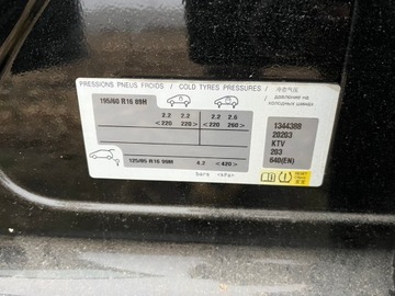 PEUGEOT 2008 I VÍKO KUFRU BLATNÍK NÁRAZNÍK VANA PAS NOSNÍK PALCŮ KOMPLETNÍ ZADNÍ KTV