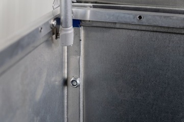 Навес для мусорного бака для дачи из техноротанга РД02