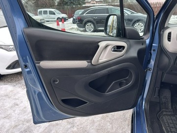 Citroen Berlingo II Van Long Facelifting 1.6 HDi 92KM 2015 Citroen Berlingo XTR/Pół automat/1.6 HDI 92KM/, zdjęcie 9