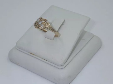 КОЛЬЦО С ЦИРКОНИЕМ ЗОЛОТО 333 2.18G R19