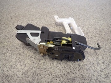 HYUNDAI SANTA FE 01-06 ZÁMEK DVEŘE ZADNÍ LEVÝ