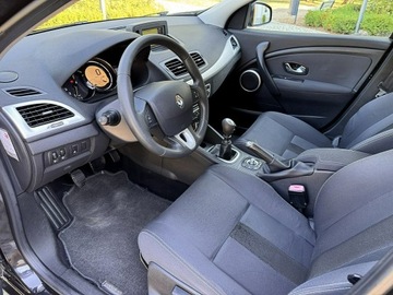 Renault Megane III Grandtour 1.6 16v 110KM 2010 Renault Megane LPG Navi Climatronic Gwarancja, zdjęcie 9