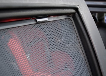 МАГНИТНЫЕ ШТОРЫ TOYOTA AVENSIS II 2 COMBI