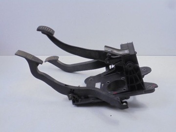 SPARK II ПЕДАЛИ ТОРМОЗА ГАЗОВОЕ СЦЕПЛЕНИЕ 0.8B