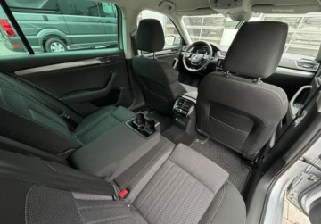 Skoda Superb III Kombi Facelifting 2.0 TSI 190KM 2022 Skoda Superb Style Pakiet Comfort, GPS, Tempomat, Fotel z pamiecia, Kamer, zdjęcie 8