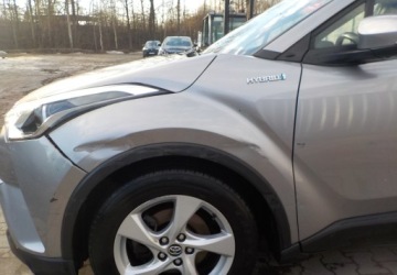 Toyota C-HR I Crossover 1.8 Hybrid 122KM 2018 Toyota C-HR Okazja 1.8 Hybryda 122KM, zdjęcie 10
