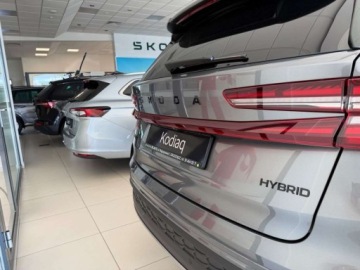 Skoda Kodiaq II SUV 1.5 TSI mHEV 150KM 2026 Skoda Kodiaq Skoda Kodiaq Sportline 1,5 TSI m-HEV 110 kW 7-biegowa DSG 1.5, zdjęcie 8