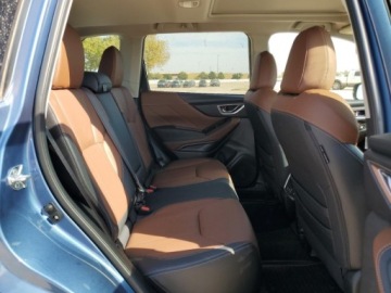 Subaru 2024 Subaru Forester Touring, 2024r., 4x4, 2.5L 2.5 Benzyna 182KM, zdjęcie 9