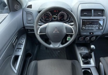 Mitsubishi ASX I SUV Facelifting 2016 1.6 117KM 2018 Mitsubishi ASX Inform, Serwisowany w ASO, 1 wlasciciel, Odtwarzacz plyt CD, zdjęcie 4