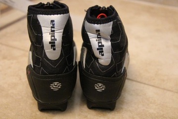 ALPINA T10JR NNN — РАЗМЕР 26/17 СМ