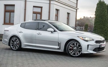 Kia Stinger Liftback 2.0 T-GDI 255KM 2018 Kia Stinger super stan niski przebieg jak nówka okazja Gwarancja, zdjęcie 2