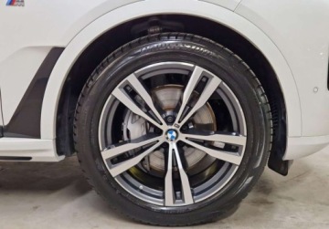 BMW X7 SUV Facelifting 3.0 40d 352KM 2025 BMW X7 BMW X7 xDrive40d M Sport Biala Perla 352 KM G07 2025 3.0, zdjęcie 8