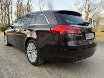 Opel Insignia I Sports Tourer 2.0 CDTI BiTurbo ECOTEC 195KM 2013 Opel Insignia Cosmo Sport Tour 2.0 CDTI 195KM Navi, zdjęcie 4