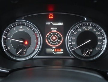 Suzuki Vitara III SUV Facelifting 1.0 BoosterJet 111KM 2019 Suzuki Vitara 1.0 BoosterJet, Salon Polska, zdjęcie 10