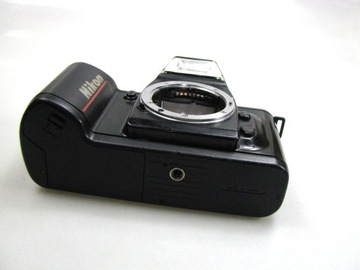 КАМЕРА NIKON F 401AF — корпус