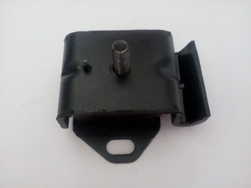 Подвеска двигателя Yanmar Cpcd 30/35 R HC, Ханча