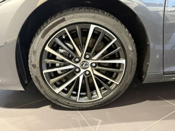 Lexus ES VII (XV70) Sedan Facelifting 300h 218KM 2025 Od ręki - 300h Business Edition 2.5 E-CVT 218KM | Podgrzewane fotele!, zdjęcie 14