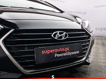 Hyundai i40 Kombi Facelifting 1.7 CRDi 141KM 2015 HYUNDAI i40 1.7 CRDi BlueDrive Combi 141KM 2015, zdjęcie 24