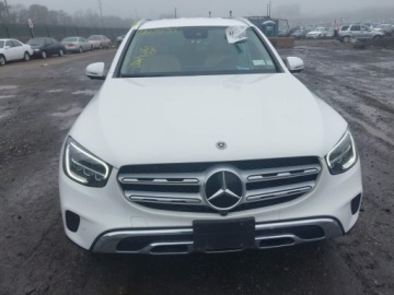 Mercedes GLC C254/X254 2022 Mercedes-Benz GLC 2022 MERCEDES-BENZ GLC 300 4MATIC SUV 2.0 Benzyna 255KM, zdjęcie 1