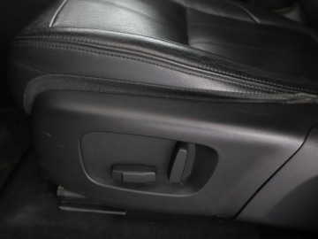 Land Rover Range Rover Evoque II SUV 2.0 Td4 150KM 2019 Land Rover Range Rover Evoque D150 Automat MHEV, zdjęcie 35