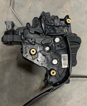 OE VAG ZÁMEK DVEŘE POSUVNÝCH VW TRANSPORTER 12-