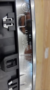 BMW M6 F12 F13 LEVÝ LEDVINA MŘÍŽKA MASKA 51137212849 K142/622