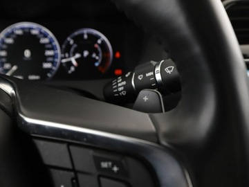 Jaguar XE Sedan 2.0 i4 180KM 2018 Jaguar XE niski przebieg skóra navi virtual, zdjęcie 31