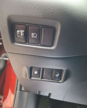 Toyota C-HR I Crossover 1.8 Hybrid 122KM 2018 Toyota C-HR Toyota C-HR 1.8 Hybryda 122KM, zdjęcie 24