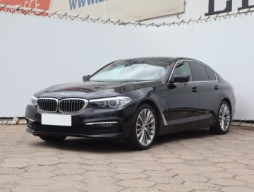 BMW Seria 5 G30-G31 Limuzyna 530e iPerformance 252KM 2019 BMW 5 530e, Serwis ASO, Automat, Skóra, Navi, zdjęcie 1
