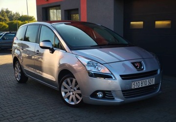Peugeot 5008 I Minivan 1.6 HDi FAP 115KM 2013 Peugeot 5008 Peugeot 5008 1.6 Diesel 115KM, zdjęcie 3