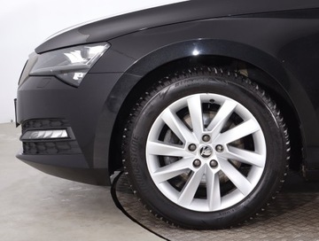 Skoda Superb III Liftback Facelifting 1.5 TSI 150KM 2021 Skoda Superb 1.5 TSI, Salon Polska, Navi, Klima, zdjęcie 14