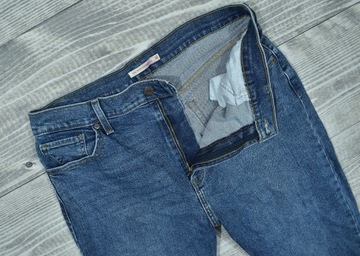Damskie Spodnie Jeansowe W32 L29 High Waisted Mom Jean LEVIS