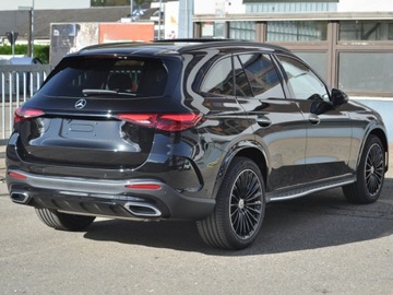 Mercedes GLC C254/X254 2025 MERCEDES-BENZ GLC 300 e 4-Matic AMG Line 2.0 (360KM) 2025, zdjęcie 4