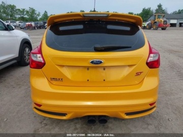 Ford Focus III 2014 Ford Focus 2014 Ford Focus 5dr HB ST 2.0 Benzyna 252KM, zdjęcie 4