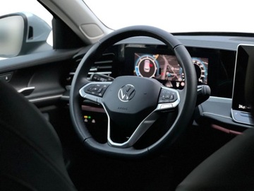 Volkswagen Passat B8 Variant Facelifting 2.0 TDI SCR 150KM 2024 Volkswagen Passat VW Passat 2.0 TDI 150KM DSG Variant Elegance IQ.Light, zdjęcie 23