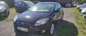 Ford Focus III Kombi 1.6 Duratorq TDCi DPF 115KM 2011 Ford Focus 1,6 TDCI TUTANIUM 1.6 Diesel 115KM, zdjęcie 12