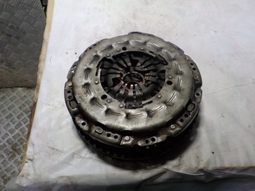 ХЕНДАЙ Н1 2009г. 2.5 СЦЕПЛЕНИЕ CRDI В КОМПЛЕКТЕ