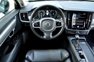 Volvo V90 II Kombi 2.0 D3 150KM 2017 Volvo V90 2,0 D3 150Km Full Led Skóra Grzana, zdjęcie 6