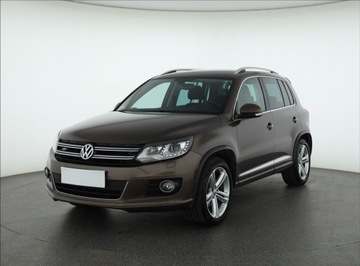 Volkswagen Tiguan I SUV Facelifting 2.0 TDI CR DPF BlueMotion 140KM 2014 VW Tiguan 2.0 TDI, Salon Polska, Serwis ASO, 4X4, zdjęcie 1