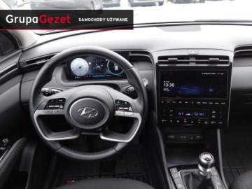 Hyundai Tucson IV SUV 1.6 T-GDI 150KM 2023 Hyundai Tucson 1.6T-GDI 150KM Executive + Trunk I REJ 2024 Stan Salonowy, zdjęcie 12