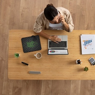 ИГРОВОЙ СТОЛ КОВРИК ДЛЯ МЫШИ ИГРОВАЯ КЛАВИАТУРА ДЛЯ ГЕЙМЕРОВ 35x25 C