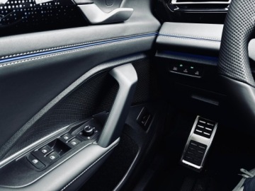 Volkswagen Tiguan III 2025 Volkswagen Tiguan R-Line Plus 2.0 TSI DSG 4x4, zdjęcie 19