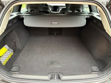 Volvo V60 II  2020 Volvo V60 2.0 benzyna Automat Kamera Hak FV23%, zdjęcie 26